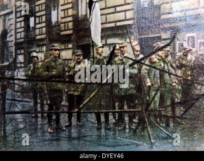 Heinrich Himmler è a capo di un gruppo di deputati nazista durante la Birreria Putsch, Monaco di Baviera, Germania 1923 Foto Stock