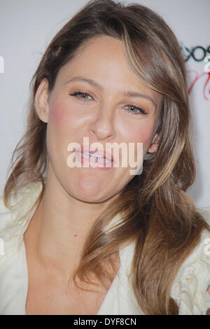 Los Angeles prima dell'Impossibile presentato da Grey Goose Vodka al ArcLight CinemasFeaturing: Jill Wagner dove: Los Angeles California USAWhen: 10 Dic 2012 Foto Stock