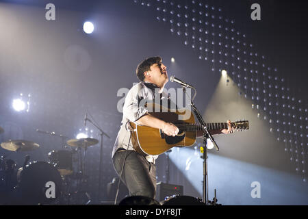 Mumford & Sons performing live in concerto presso l'O2Con: Marcus Mumford dove: London Regno KingdomWhen: 11 Dic 2012 Foto Stock