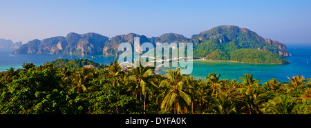 Thailandia, provincia di Krabi, Ko Phi Phi Don island Foto Stock