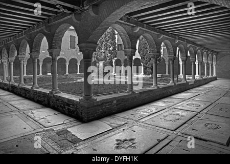 Venezia - atrio della chiesa di San Francesco della Vigna Foto Stock