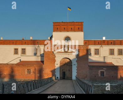 Il castello di Dubno gate, Ucraina Occidentale Foto Stock