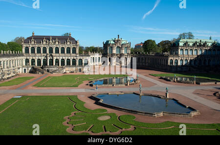 Dresden, Germania. Xvii Apr, 2014. Il Palazzo Zwinger a Dresda, Germania, 17 aprile 2014. Foto: ARNO BURGI/dpa/Alamy Live News Foto Stock