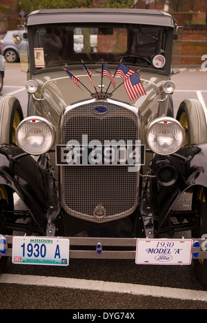 Un 1930 Ford modello "a" alla mostra un classico e vintage car show, Farnham, Surrey, Regno Unito. Foto Stock