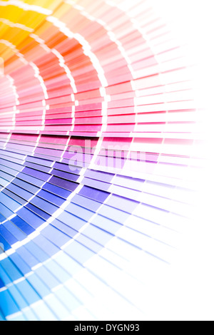 I campioni di colore libro. Rainbow colori campione catalogo. Foto Stock