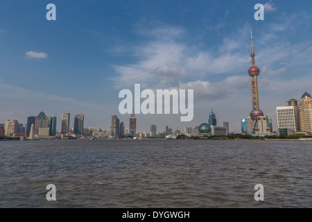 Cina Jinmao Building skyline della città Shanghai Tower Foto Stock