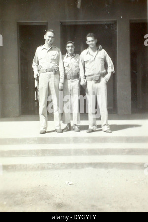 Questa foto della collezione Theodore Hall cattura i momenti chiave della sua carriera nell'aviazione, documentando i suoi contributi all'aviazione militare e alla storia del volo. Foto Stock