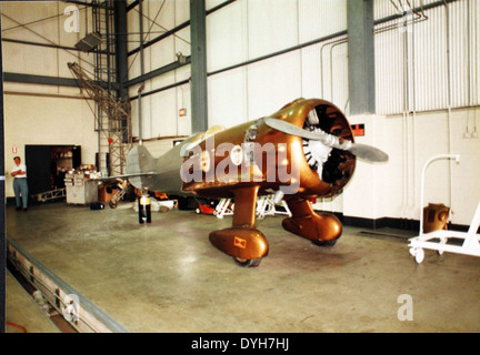 La Wedell-Williams Model 44 era un concorrente chiave nelle corse aeree, motorizzata da un motore Pratt & Whitney Hornet R-1690. Pilotato da Jimmy Wedell, ha mostrato velocità e innovazione nel panorama delle corse aeree degli anni '1930. Foto Stock