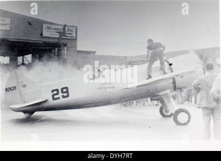 Il Laird-Turner 14 (LTR-14), noto come "Pesco Special", era un pilota aereo di spicco. Dotato di un motore Pratt & Whitney R-1830 Twin Wasp, l'LTR-14 divenne un simbolo delle corse aeree alla fine degli anni '1930, pilotato da Roscoe Turner. Foto Stock
