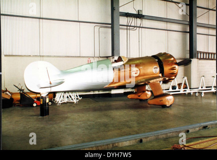 Il Wedell-Williams Model 44 era un pilota automobilistico che gareggiò negli anni '1930, con un motore Pratt & Whitney Hornet. L'aereo NR61Y fu pilotato da Jimmy Wedell e fu un notevole partecipante agli eventi di corse aeree dell'epoca, mostrando tecnologia aeronautica avanzata e abilità di corsa. Foto Stock