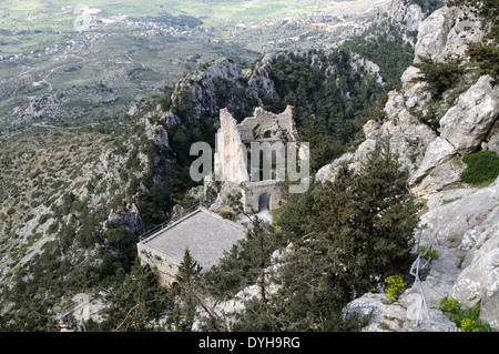 Buffavento rovine del castello in cinque dita Mountain Range Cipro del Nord Foto Stock