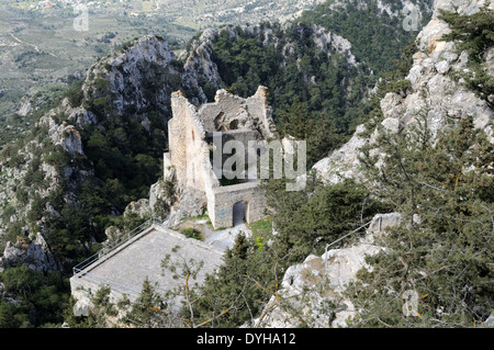 Buffavento rovine del castello in cinque dita Mountain Range Cipro del Nord Foto Stock