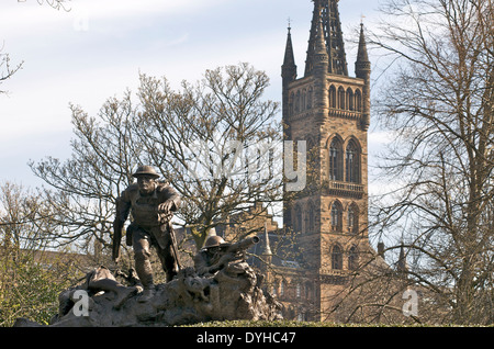 Fucili Cameronian Memorial in Kelvingrove Park, Glasgow Foto Stock