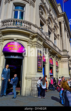 Ripley's Museum, London Pavilion, Piccadilly Circus e il West End di Londra, Inghilterra, Regno Unito Foto Stock