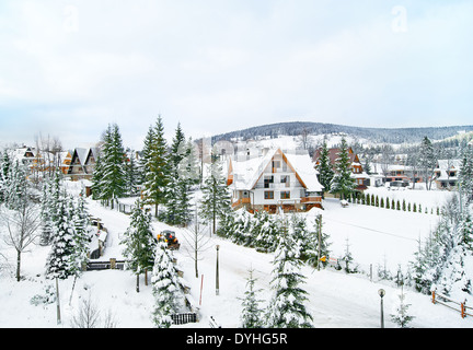 Villaggio di montagna Foto Stock