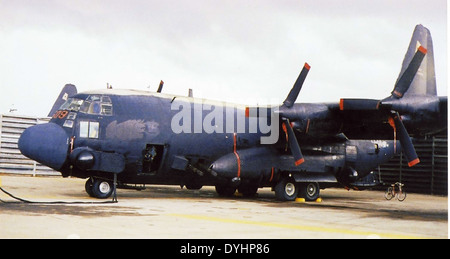 Il Lockheed AC-130A, coda numero 55-0029, faceva parte del 16th Special Operations Squadron con sede a Ubon RTAFB nel 1970. Questo aereo fu utilizzato per missioni di supporto aereo ravvicinato e di precisione durante la guerra del Vietnam. Foto Stock