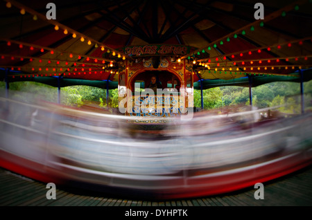 Victorian fairground ride. Preso al Black Country Museum, Dudley nel West Midlands UK. Foto Stock