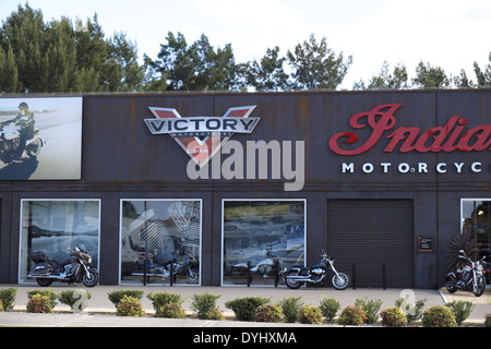 Indiani e vittoria concessionaria moto a parramatta road,Sydney , Australia Foto Stock