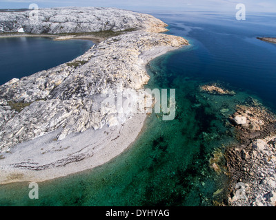 Canada, Nunavut Territorio, vista aerea del marmo isola nella baia di Hudson vicino al villaggio di Rankin Inlet Foto Stock