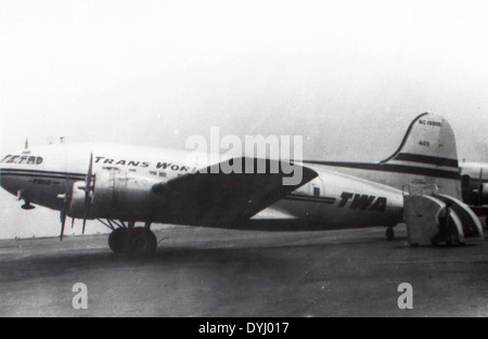 15 Daniels Album Allegheny County Airport Boeing 307 Stratoliner Foto Stock