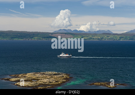 Piccole isole il servizio di traghetto di uscire a rum e di eigg da Mallaig Foto Stock