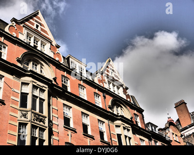 Immagine creativa di architettura / aspetti architettonici degli edifici della Cattedrale, Dean Street, Newcastle upon Tyne, England, Regno Unito Foto Stock