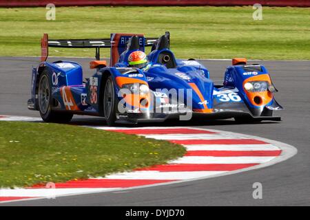 Silverstone, UK. Xix Apr, 2014. La Signatech Alpine Alpine A450-Nissan guidata da Paul Loup Chatin, Nelson Panciatici e Oliver Webb durante il primo round dell'European Le Mans Series da Silverstone. Credito: Azione Sport Plus/Alamy Live News Foto Stock