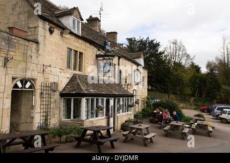 Sheepscombe, un villaggio Costwold vicino a Stroud e Painswick Gloucestershire England Regno Unito i macellai Arms Pub Foto Stock