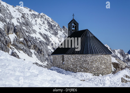 Kapelle am Zugspitzplatt, Zugspitze, Bayern, Deutschland, Europa Foto Stock