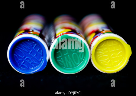Rowntrees smarties pacchetti,illustrativi' editoriale, pacchetti retrò,caramella, caramello, cioccolato, cioccolato-coperto,dolci, Foto Stock