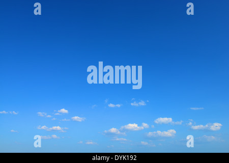 Cielo blu Foto Stock