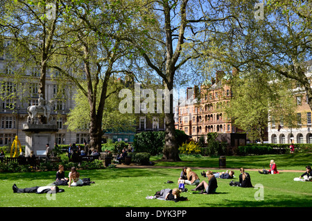 Cavendish Square, Londra, Inghilterra Foto Stock