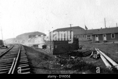 Ad esempio Leonhardt speciale Raccolta foto degli edifici accanto a un binario ferroviario Foto Stock