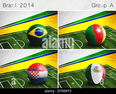 Brasile 2014, Gruppo A. palloni da calcio con le bandiere dei paesi partecipanti di soccer torneo mondiale in Brasile, 2014. Foto Stock