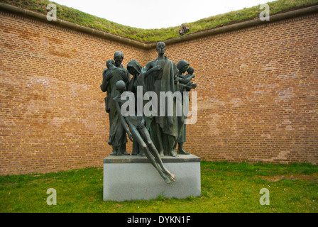 Beze jmena, Nameless, scultura di Ladislav Chochole, Terezin vicino a Praga, Repubblica Ceca, Europa Foto Stock