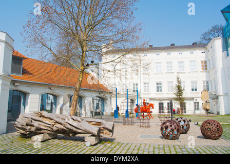 Museo Kampa, la galleria di arte contemporanea, isola di Kampa, Mala Strana, Praga, Repubblica Ceca, Europa Foto Stock