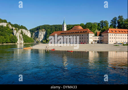 Abbazia benedettina di San Giorgio, Abbazia di Weltenburg presso la Gola del Danubio, Fiume Danubio, Kelheim, Bassa Baviera, Baviera, Germania Foto Stock