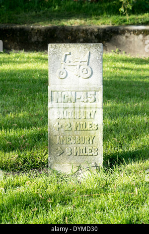 Ciclo nazionale network miglio pietra post Foto Stock