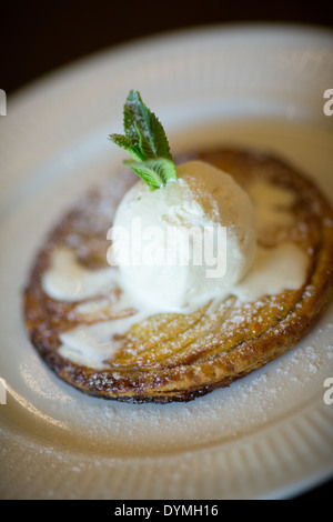 Cote Brasserie, su St Mary Street Manchester UK il nuovo ristorante francese Cote Brasserie apertura in Manchester REGNO UNITO Foto Stock