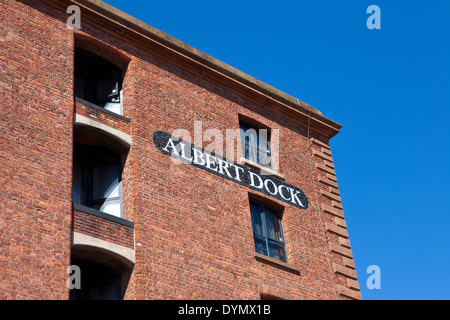 Lo storico Albert Dock di Liverpool, in Inghilterra. Foto Stock