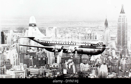 Modello di Boeing 377 Stratocruiser Foto Stock