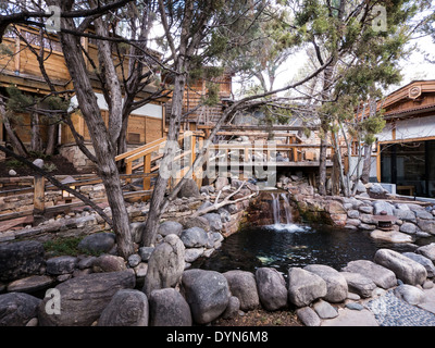 Edifici principali, Ten Thousand Waves, Santa Fe, New Mexico. Foto Stock