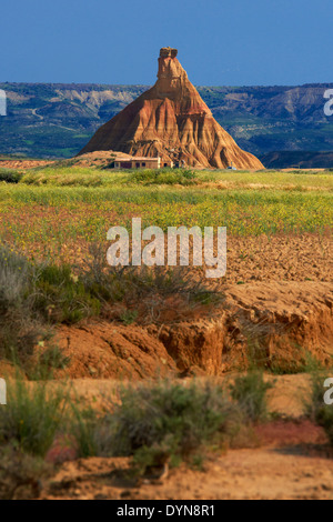 Bardenas Reales, Castildeterra tipica formazione di roccia, Bardenas Reales Parco naturale e riserva della biosfera, Navarra, Spagna, Foto Stock