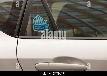 No texting adesivo sulla finestra auto - USA Foto Stock