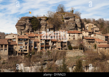 Città vecchia di Rupit nella provincia di Barcellona, in Catalogna. Foto Stock