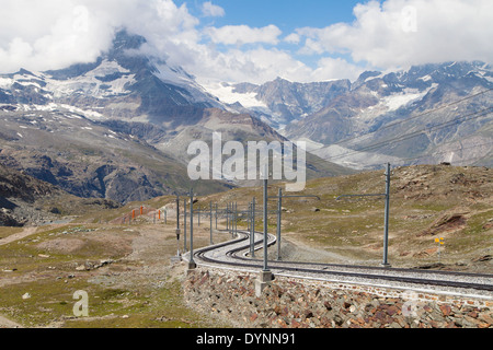 Gornergratbahn, ferrovia di montagna nelle Alpi Pennine, Svizzera. Foto Stock