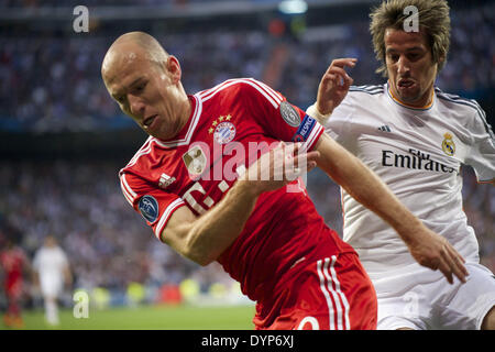 Madrid, Spagna. 23 apr 2014. Robben durante la UEFA Champions League semi final match tra il Real Madrid e il Bayern Monaco di Baviera a Santiago Bernabeu Stadium il 23 aprile 2014 a Madrid, Spagna Credit: Jack Abuin/ZUMAPRESS.com/Alamy Live News Foto Stock