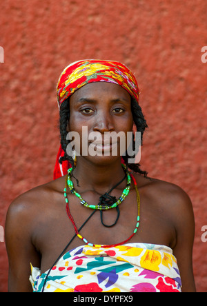 Rifugiato Mundimba donna angolana guerra civile, Opuwo, Namibia Foto Stock