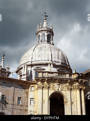 Santuario di Loyola. Churrigueresque barocco. Dome. Esterno. Il XVII secolo. Foto Stock