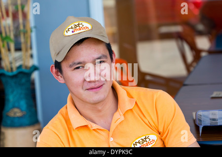Venditore di cibo in Angeles City, Luzon, Filippine Foto Stock